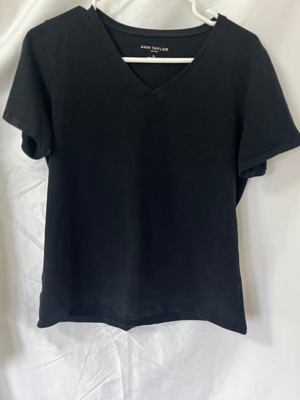 Ann Taylor black t-shirt